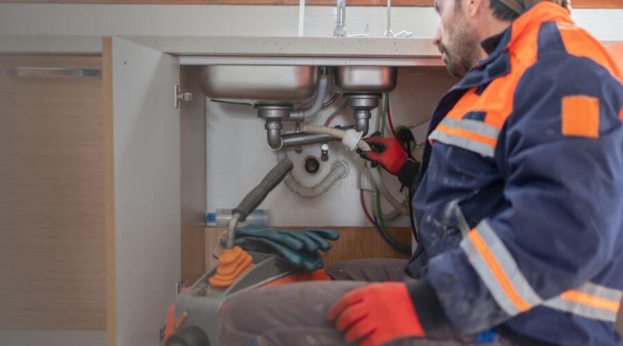 Professional slab leak plumber services in Cleghorn, IA